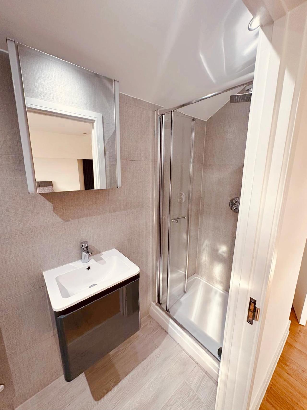 3 Bed 2 Bath Apartment Near Greenwich Park 6 Guests Maximum Londen Buitenkant foto